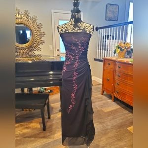 Mariposa Semi-Formal Evening Gown - Ladies M